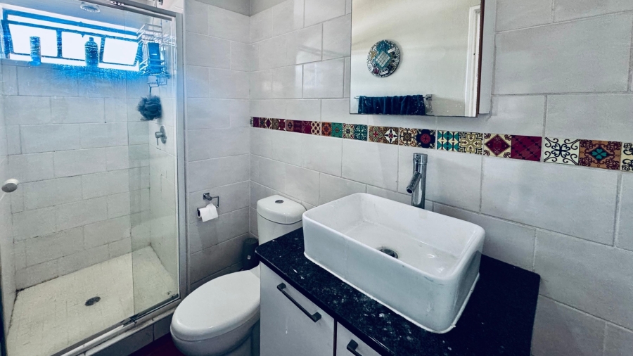 1 Bedroom Property for Sale in Rustenburg Central North West